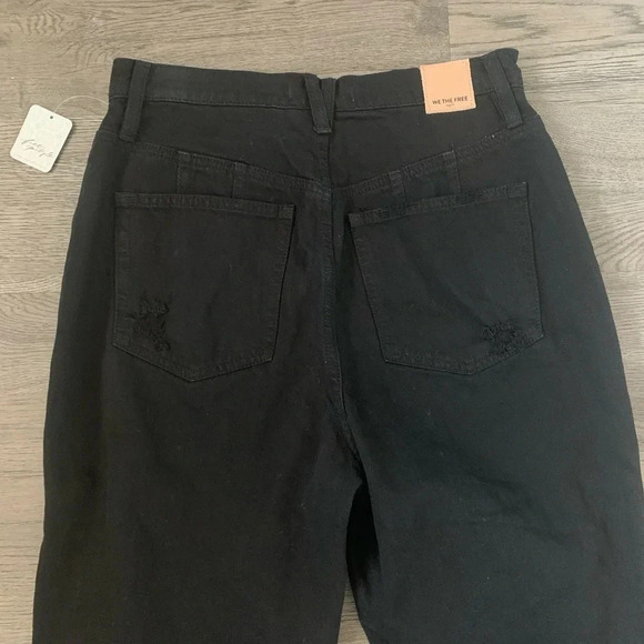 We The Free CRVY Straight Shooter Jean in Saturated Black - Size 30 - NWT - Picture 7 of 13